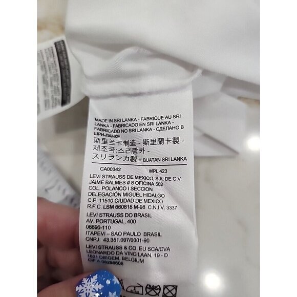 Levi's White Short Sleeve Spell Out Logo T-shirt Top Women's Medium - Picture 6 of 9